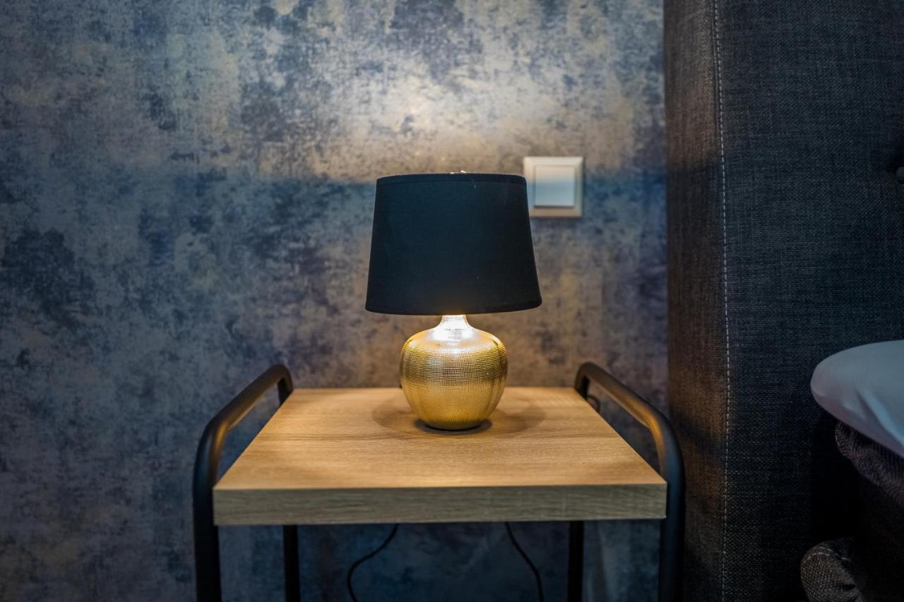 Modernes Apartment In Zentrumsnaehe Mit Eigenem Stellplatz บาเดน-บาเดน ภายนอก รูปภาพ