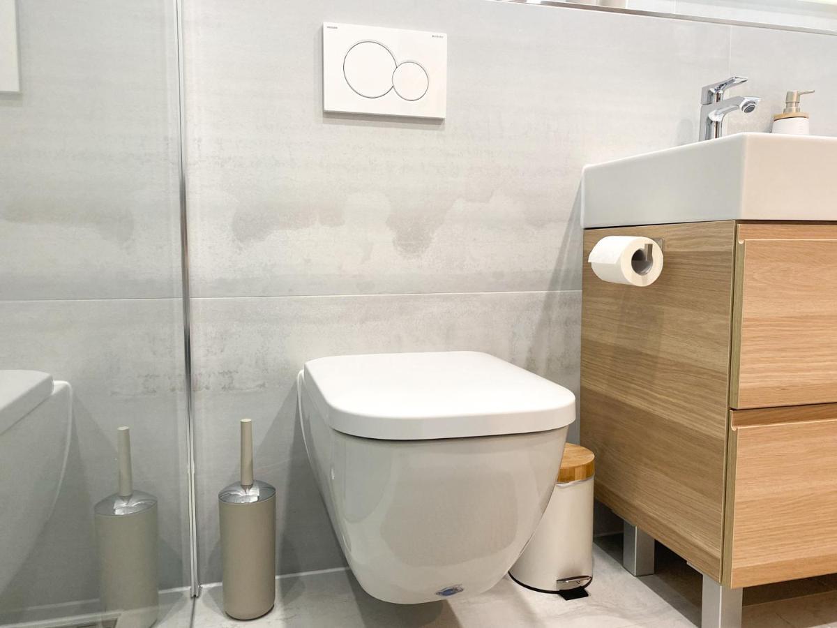 Modernes Apartment In Zentrumsnaehe Mit Eigenem Stellplatz บาเดน-บาเดน ภายนอก รูปภาพ